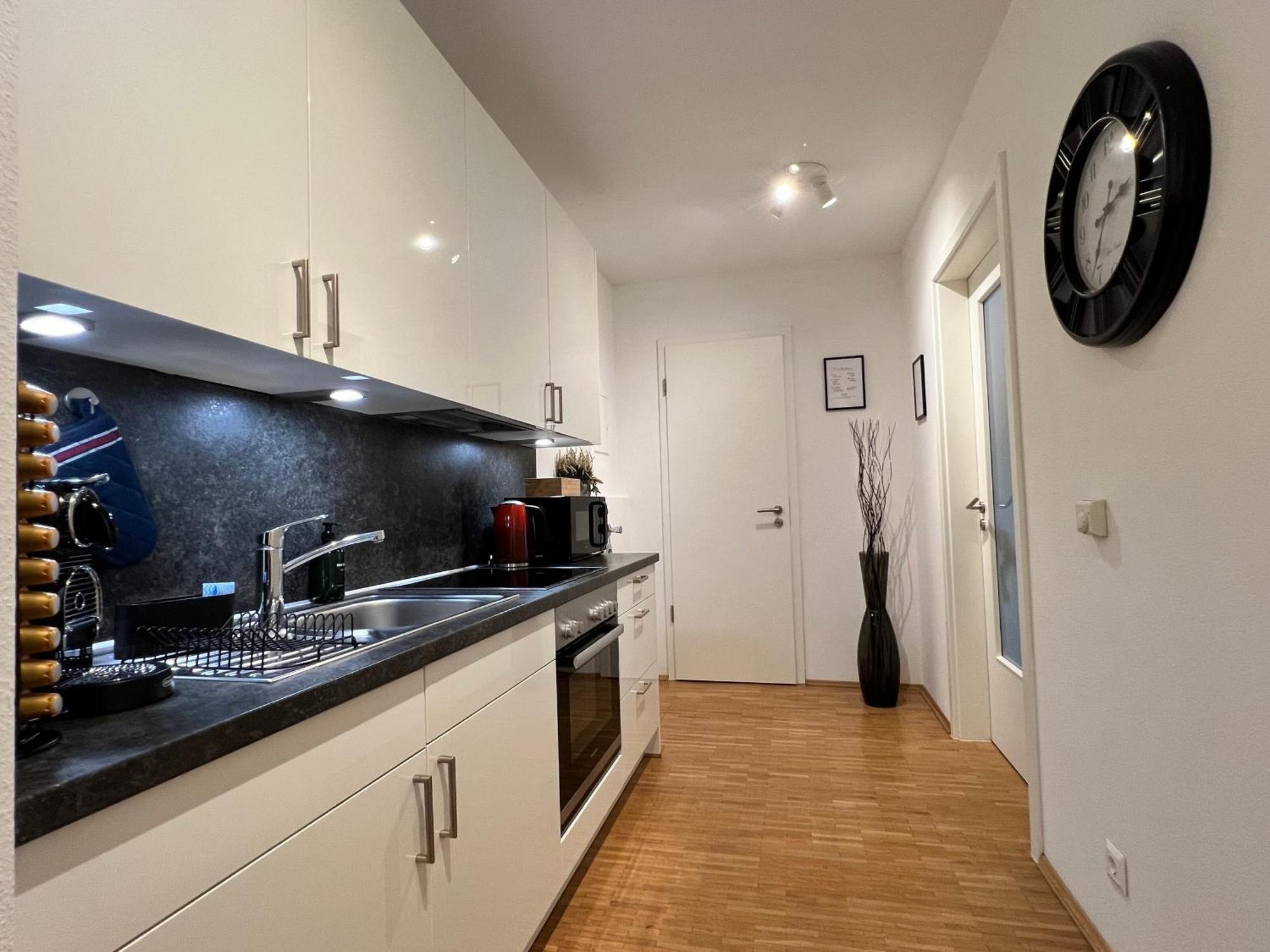 Moderne Wohnung Naehe Hbf-Lift-Tiefgarage-Contactless Check-In 汉诺威 外观 照片